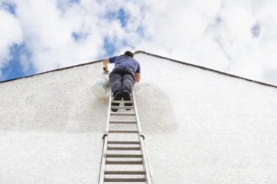 Peinture extérieure à Montferrat — façades et ravalement